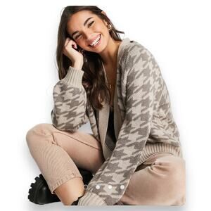 Abercrombie & Fitch Beige Houndstooth Cardigan